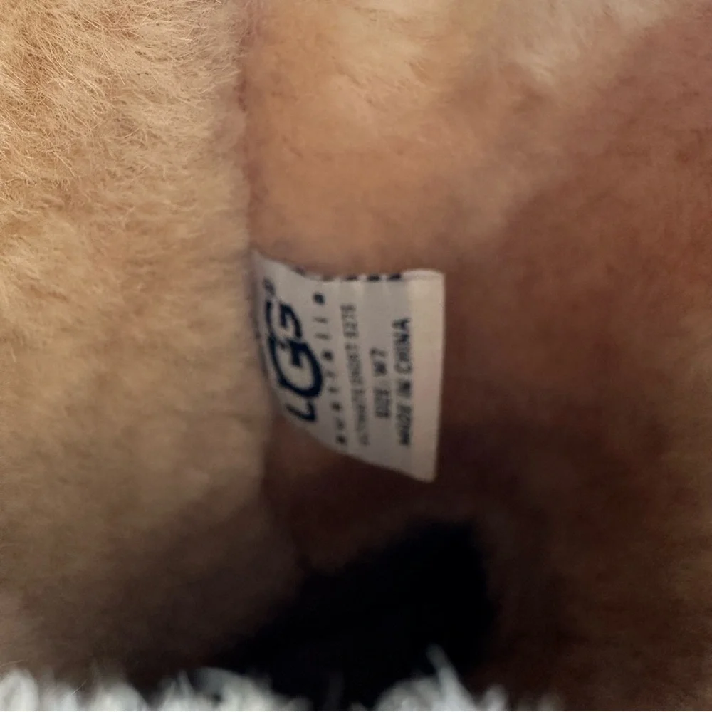 Ugg suede woman’s boots